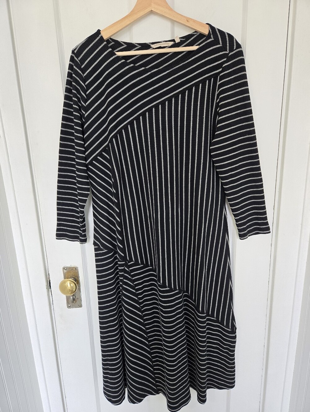 Soft Surroundings Womens Ryley Midi Dress Size L Black Striped Minimalist A-line